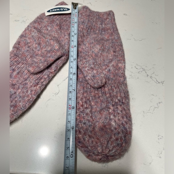 Old navy new Knit Convertible gloves and hat set. - Picture 5 of 8
